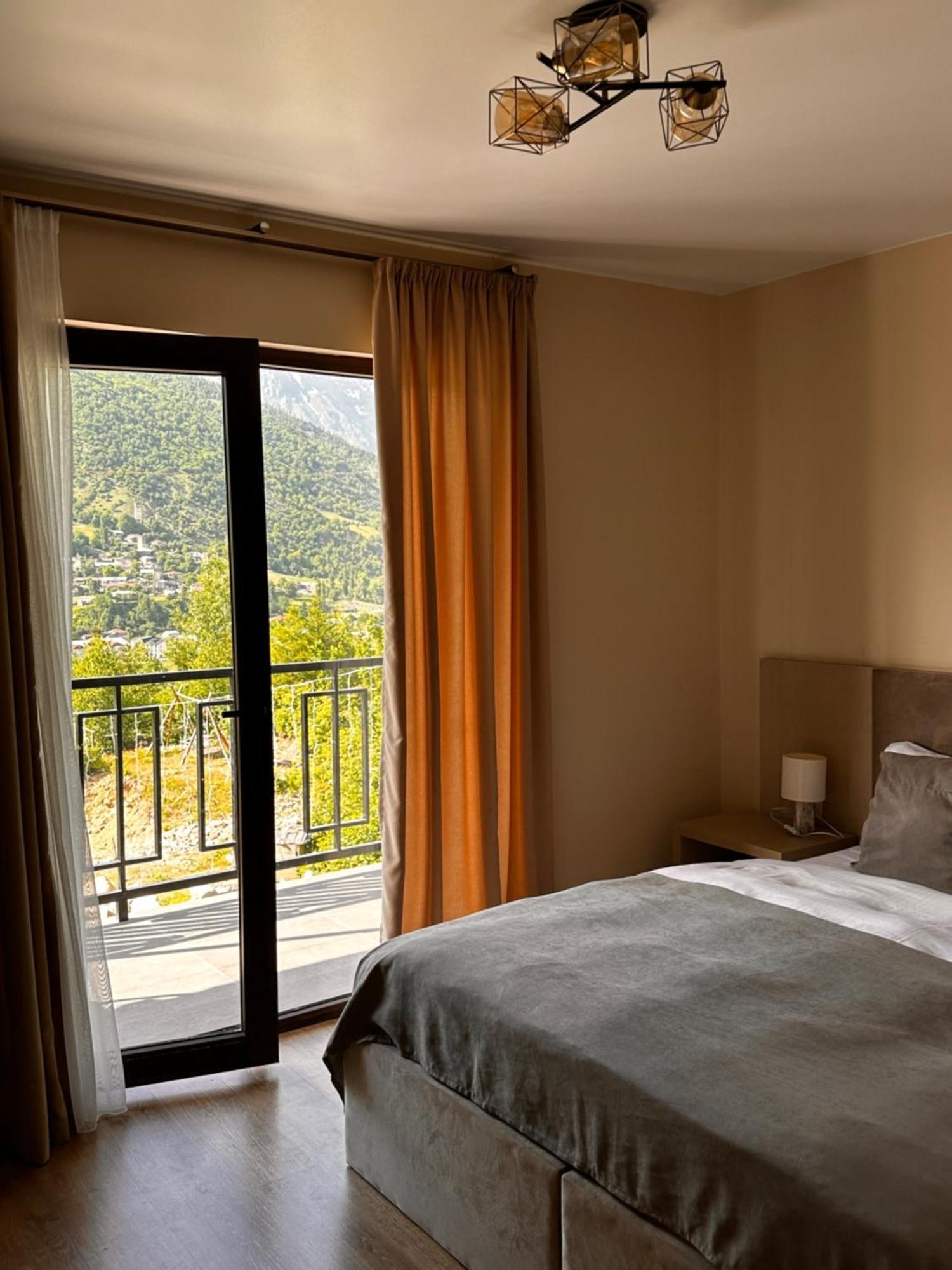 "Panorama" Kakhri Hotel เมสเตีย ภายนอก รูปภาพ