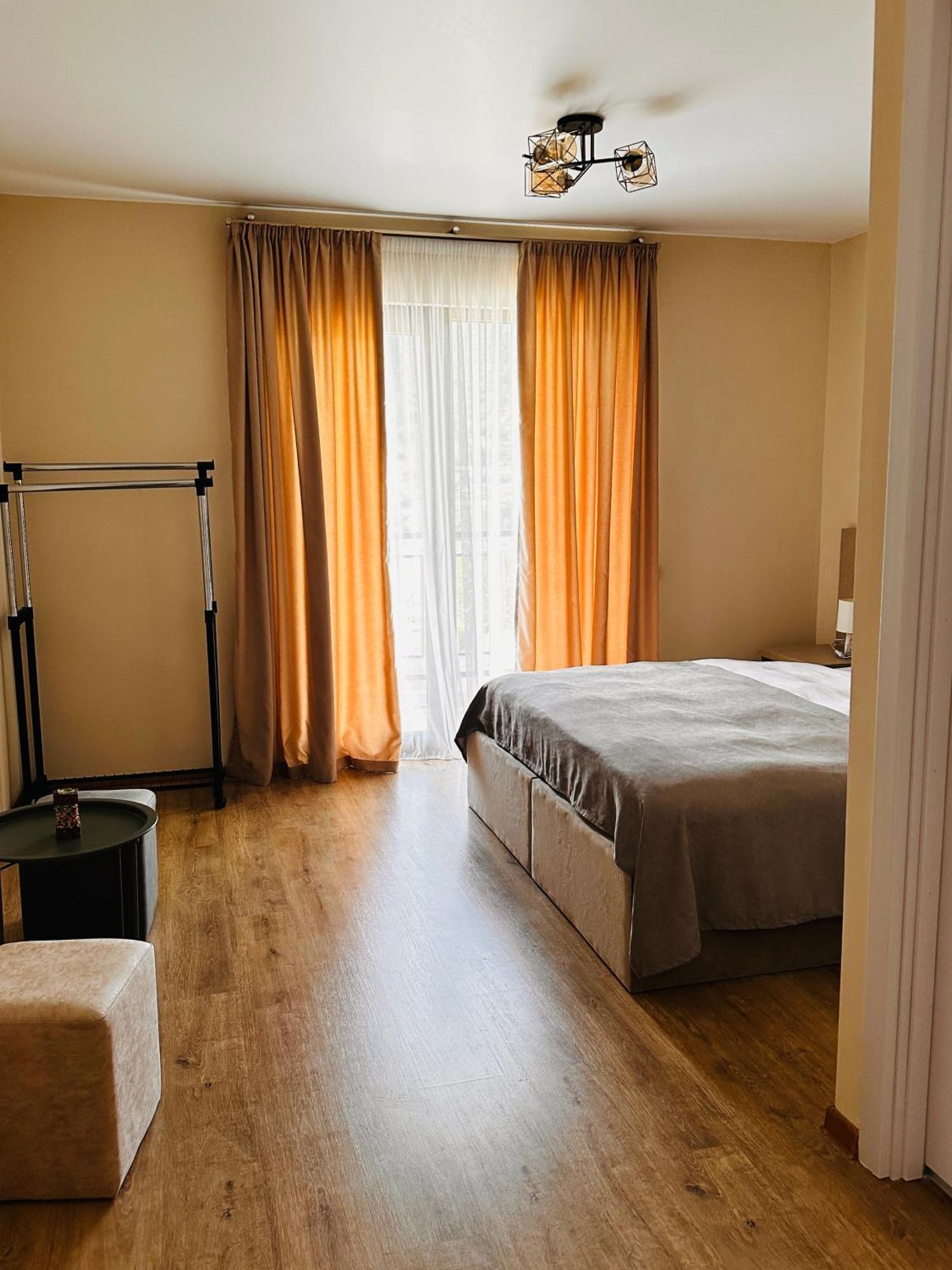 "Panorama" Kakhri Hotel เมสเตีย ภายนอก รูปภาพ